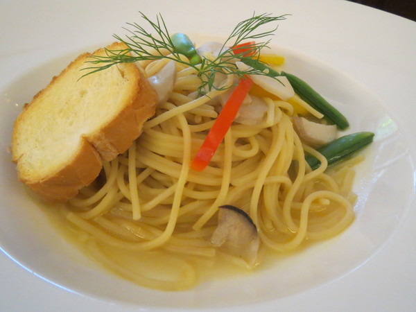 瑪佑咖啡：【邀約】一嚐牽絲美味焗烤飯的＂瑪佑咖啡＂食記