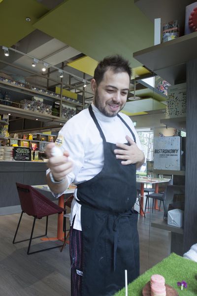 Yellow Lemon Picnic Concept - 19