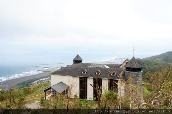 宜蘭景點 金車伯朗咖啡城堡 眺望龜山島