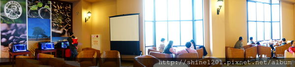 宜蘭景點 金車伯朗咖啡城堡 眺望龜山島