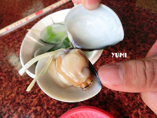 深水步海鮮碳烤：【南投食記】就是要新鮮fresh!南投也能吃到東石港的超美味鮮蚵@深水步蚵學院海鮮碳烤