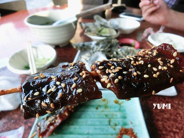 深水步海鮮碳烤：【南投食記】就是要新鮮fresh!南投也能吃到東石港的超美味鮮蚵@深水步蚵學院海鮮碳烤