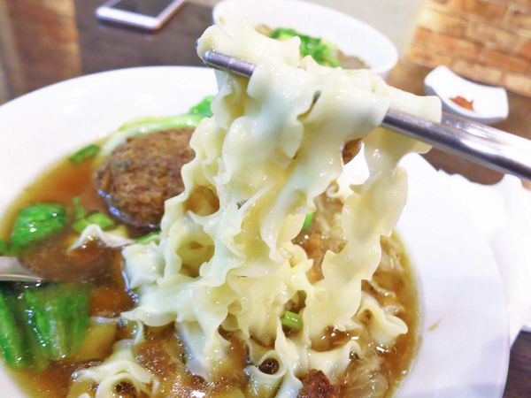 【永和美食】吃吃吃麵飯館-隱藏在巷弄的美食餐廳