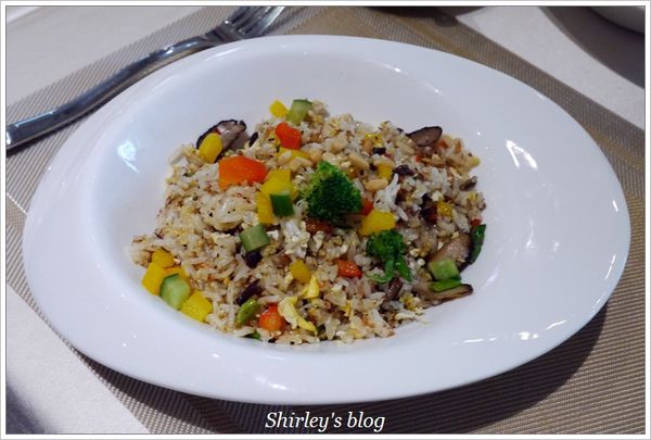 品盛悅素軒-蔬食素食:品盛悅素軒 精緻創意蔬食