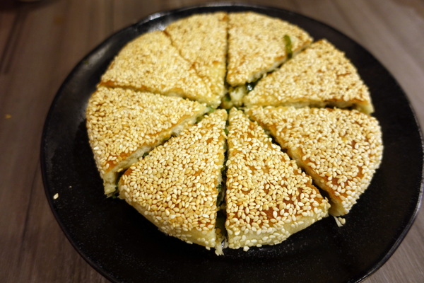 犁園湯包館(永和店)：(胖樺食記) 新北永和推薦美食「犁園湯包館永貞店」，南瓜芝麻包好看又好吃/捷運頂溪站/捷運南京復興