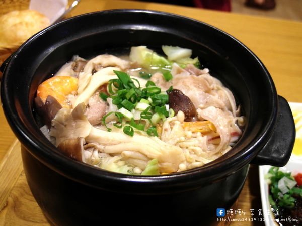 稞枓咖啡廚房:〖台中│美食〗稞枓咖啡廚房 ❤ 親子餐廳推薦,早午餐、義大利料理、鍋物、簡餐、兒童餐、鬆餅,吃喝玩樂一次滿足!!