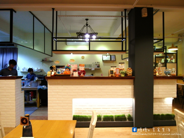 稞枓咖啡廚房:〖台中│美食〗稞枓咖啡廚房 ❤ 親子餐廳推薦,早午餐、義大利料理、鍋物、簡餐、兒童餐、鬆餅,吃喝玩樂一次滿足!!
