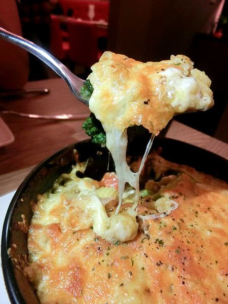 J Coffee/傑品咖啡：【邀稿】休息一下吧!旅人們~鄰近台中火車站的隱藏美食餐廳@J Coffee/傑品咖啡