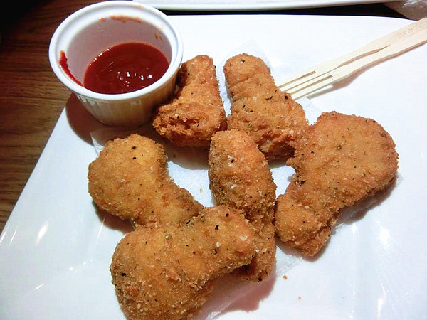 J Coffee/傑品咖啡：【邀稿】休息一下吧!旅人們~鄰近台中火車站的隱藏美食餐廳@J Coffee/傑品咖啡