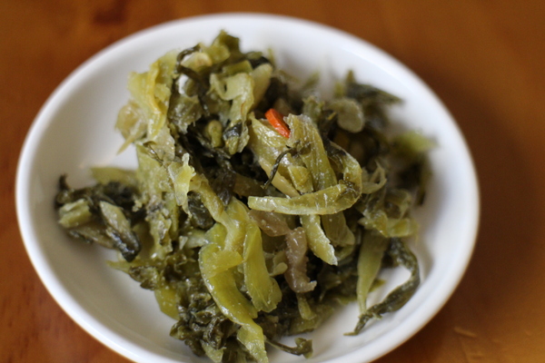 貳壹村精緻麵點：【愛玩客】介紹藝人孫鵬開的店「貳壹村精緻麵點」新竹牛肉麵/近世博