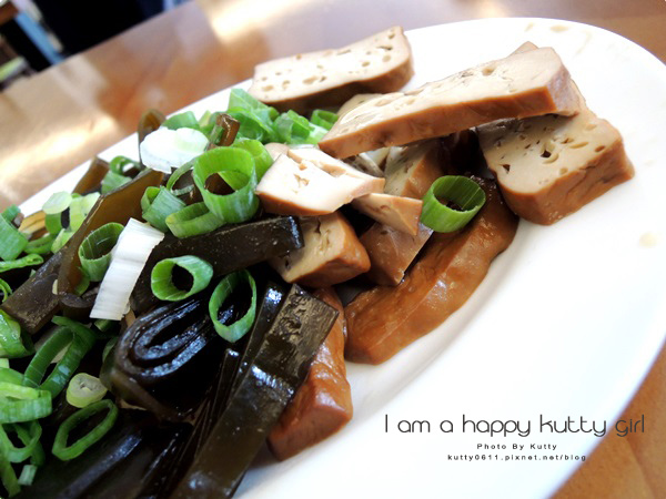 2014-9-21貳壹村牛肉麵 (13).jpg