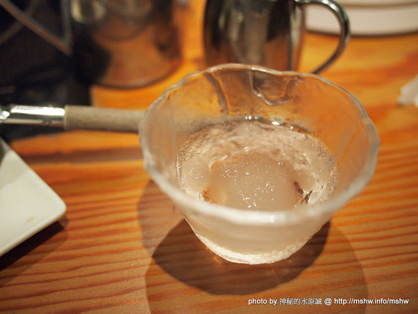 八錢鍋物：【食記】輕井澤旗下~滿足你對不同火鍋種類的需求 @ 台中南屯-八錢鍋物料理