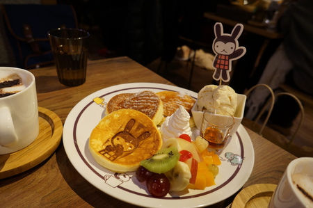 ARANZL CAFE' 阿朗基咖啡(板橋環球店):又再訪阿朗基♥ 板橋環球♥ 心花怒放♥ 裝潢超棒