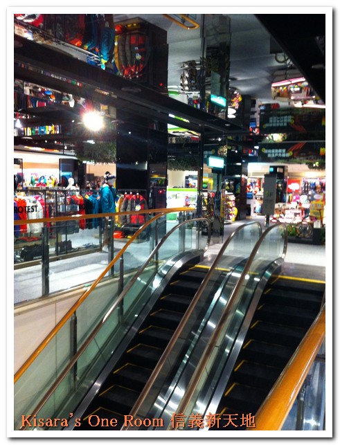 時尚運動殿堂(新光三越百貨信義新天地A11館)：時尚運動殿堂＠新光三越信義新天地時髦登場