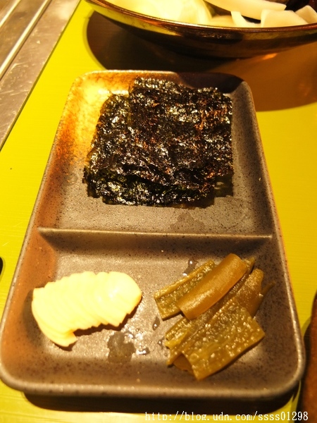 原燒優質原味燒肉(高雄中山店)：【愛評口碑券】原燒優質原味燒肉-高雄中山店。黑鑽雙享套餐新品嚐鮮 獨創三八烤法 美國安格斯牛套餐好夢幻