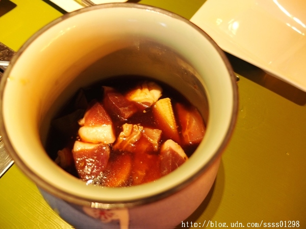 原燒優質原味燒肉(高雄中山店)：【愛評口碑券】原燒優質原味燒肉-高雄中山店。黑鑽雙享套餐新品嚐鮮 獨創三八烤法 美國安格斯牛套餐好夢幻