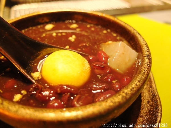 原燒優質原味燒肉(高雄中山店)：【愛評口碑券】原燒優質原味燒肉-高雄中山店。黑鑽雙享套餐新品嚐鮮 獨創三八烤法 美國安格斯牛套餐好夢幻