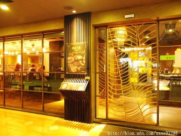 原燒優質原味燒肉(高雄中山店)：【愛評口碑券】原燒優質原味燒肉-高雄中山店。黑鑽雙享套餐新品嚐鮮 獨創三八烤法 美國安格斯牛套餐好夢幻