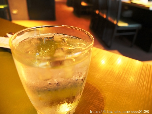 原燒優質原味燒肉(高雄中山店)：【愛評口碑券】原燒優質原味燒肉-高雄中山店。黑鑽雙享套餐新品嚐鮮 獨創三八烤法 美國安格斯牛套餐好夢幻