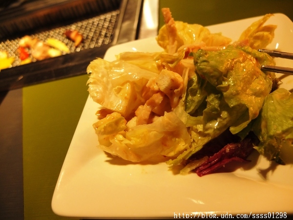 原燒優質原味燒肉(高雄中山店)：【愛評口碑券】原燒優質原味燒肉-高雄中山店。黑鑽雙享套餐新品嚐鮮 獨創三八烤法 美國安格斯牛套餐好夢幻