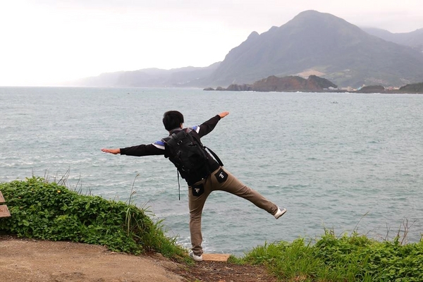 基隆八斗子潮境公園:【基隆旅遊】潮境公園旁的環保復育公園~出現哈利波特魔法學院巨大飛天掃帚,IG新熱門打卡景點GOGO