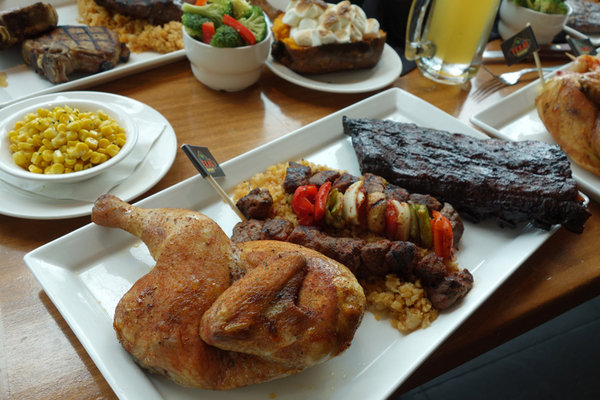 Texas Roadhouse 德州鮮切牛排 (1).JPG