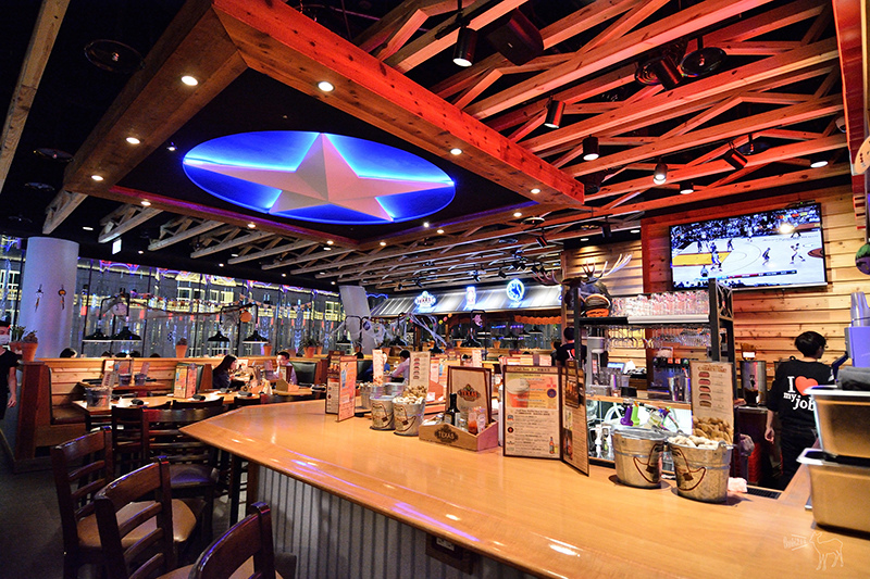 台北信義區Texas Roadhouse微風松高:德州鮮切牛排&烤棉花糖地瓜,美式聚餐餐廳,捷運市政府站美食