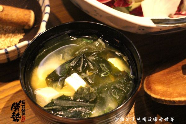 伊勢路勝勢日式豬排:台北信義美食『伊勢路-勝勢日式豬排(微風松高店)』捷運市政府站