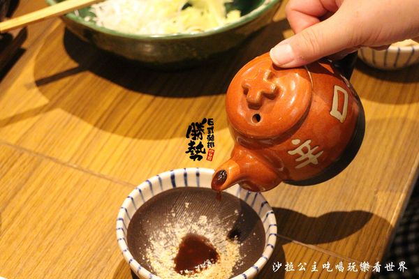 伊勢路勝勢日式豬排:台北信義美食『伊勢路-勝勢日式豬排(微風松高店)』捷運市政府站