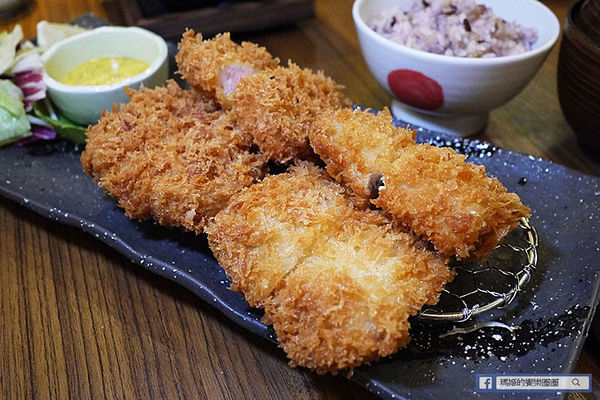 伊勢路勝勢日式豬排：◆台北信義。捷運市政府站【伊勢路勝勢日式豬排微風松高店】夏季限定新品強勢登場。炙燒肋眼牛排。伊勢牡蠣腰內豬排