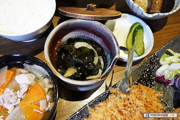 伊勢路勝勢日式豬排：◆台北信義。捷運市政府站【伊勢路勝勢日式豬排微風松高店】夏季限定新品強勢登場。炙燒肋眼牛排。伊勢牡蠣腰內豬排