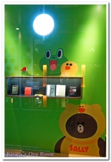 LINE FRIENDS STORE 專門店:LINE在台首家角色商品專賣店