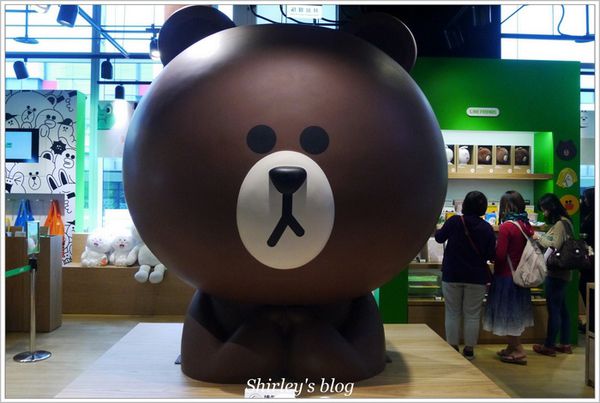 LINE FRIENDS STORE 專門店：LINE FRIENDS 微風松高店