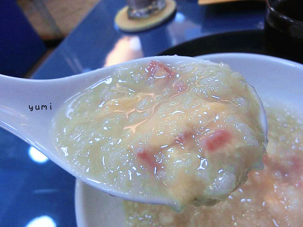 Wo餐焙坊:【口碑券§第73彈】突擊中興大學商圈美食!營養健康美味滿分的雞肉火腿起司粥/三明治堡@Wo餐焙坊