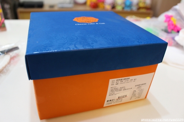 1%Bakery：1％Bakery✪每一種都能試吃，最❤經典重乳酪蛋糕~103.10.24