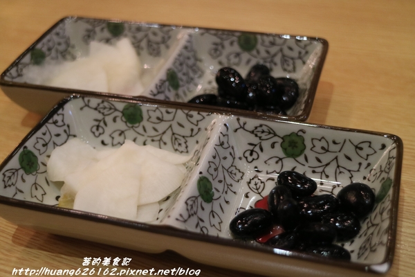 和歌壽司：【台北中正區】特色海鮮平價日式料理『和歌壽司』日式特色丼飯/烏龍麵/燒肉丼/握壽司/台大醫院站/海鮮蓋飯