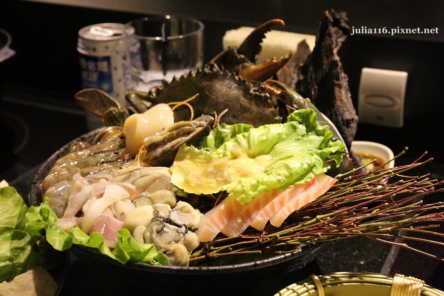 1413809473-1226146336