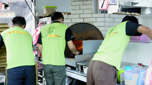 KK手工 窯烤Pizza 披薩 比薩 餐車
