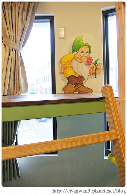 台南-中西區-迪利小屋-迪利二館-Deely Fun-迪利好好笑-親子餐廳-親子民宿-溜滑梯民宿-台南民宿推薦-民宿-白雪公主-10-117-19 (023)-1