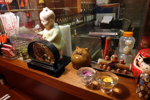 永康肥鰻屋：(胖樺食記) 台北市永康街有好吃鰻魚飯的「永康肥鰻屋」，小酌一杯或吃飽飽都可/捷運東門站/丼飯定時/居酒屋