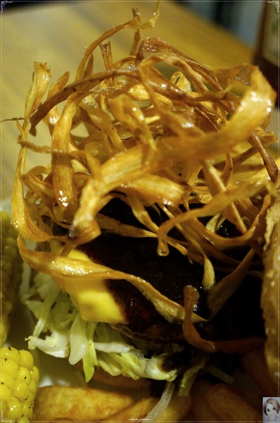 the Chips美式餐廳:台北 捷運港墘站 The chips美式餐廳~大份量道地美式餐廳