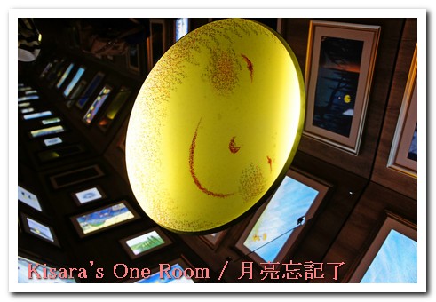 幾米月亮公車：夜遊幾米公車 @信義房屋