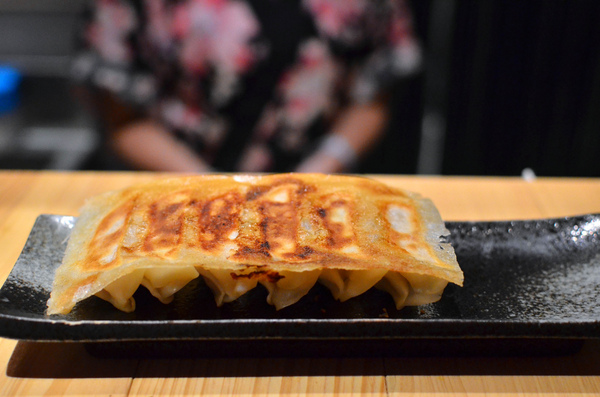 有喜屋Ukiya日式煎餃居酒屋：〝愛評體驗團〞『台中||南屯區』下班後的烤物配清酒-有喜屋Ukiya日式煎餃居酒屋