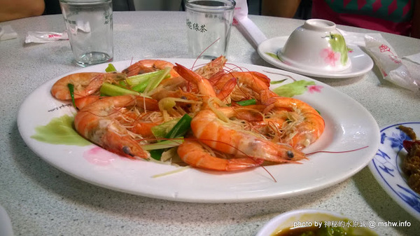 西嶼龍海鮮餐廳:【食記】台中西嶼龍海鮮餐廳@西區捷運BRT茄苳腳 : 食材算新鮮,但份量略少且口味清淡…重點還沒菜單