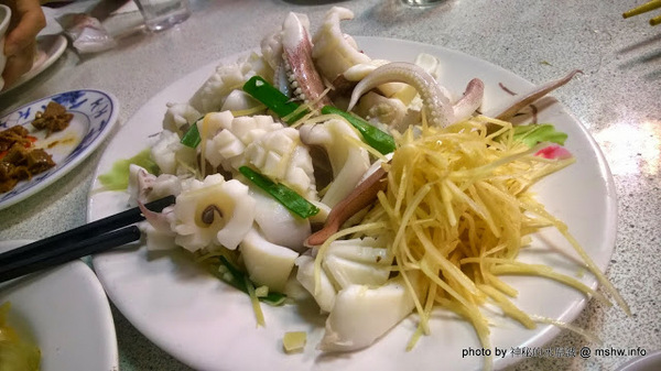 西嶼龍海鮮餐廳:【食記】台中西嶼龍海鮮餐廳@西區捷運BRT茄苳腳 : 食材算新鮮,但份量略少且口味清淡…重點還沒菜單