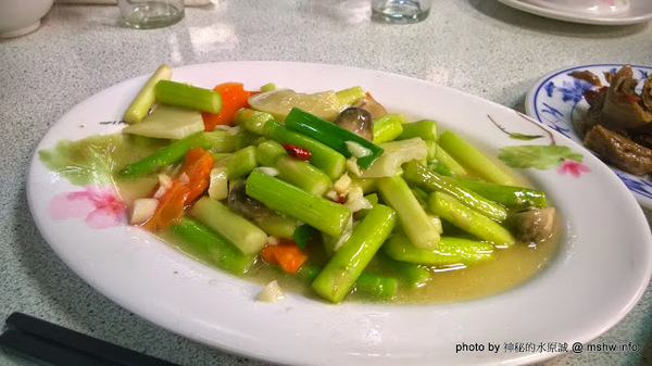 西嶼龍海鮮餐廳:【食記】台中西嶼龍海鮮餐廳@西區捷運BRT茄苳腳 : 食材算新鮮,但份量略少且口味清淡…重點還沒菜單