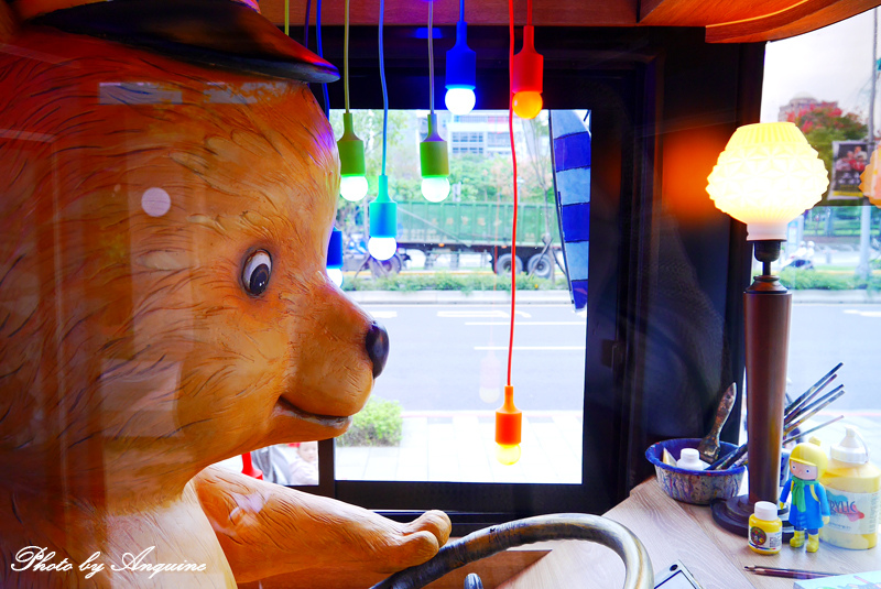 廖西瓜@台北信義區幾米月亮公車16