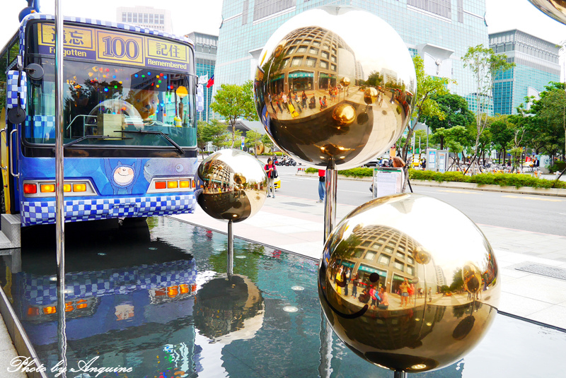 廖西瓜@台北信義區幾米月亮公車8
