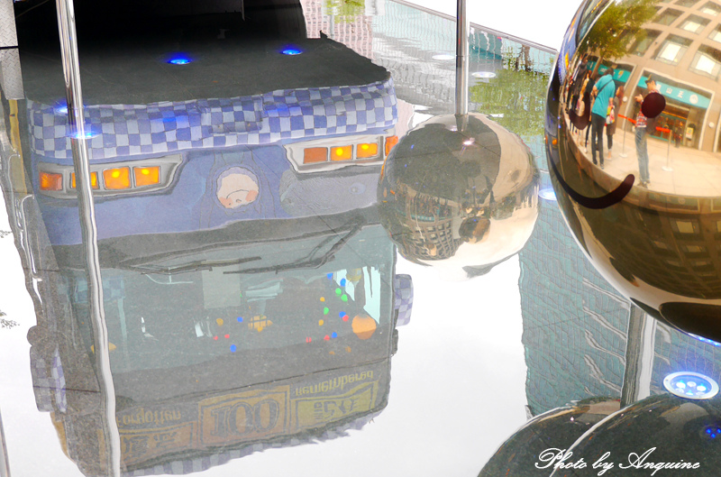 廖西瓜@台北信義區幾米月亮公車6