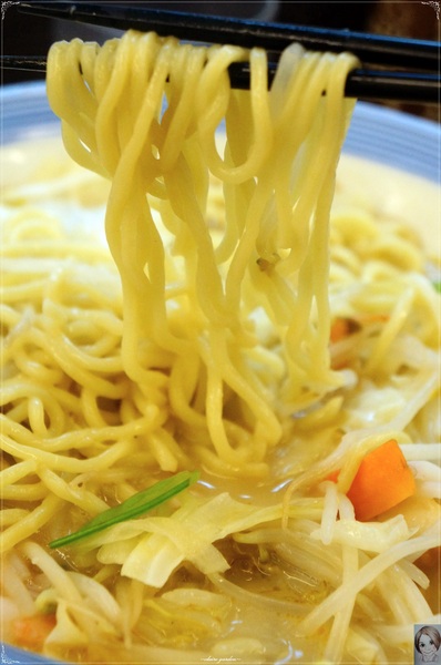 長崎Champon Ringer Hut強棒麵:台北 捷運台北車站 Ringer Hut長崎 強棒麵~缺菜的你該來碗